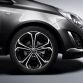 Opel Corsa 1.4 turbo All Black All White Color Edition