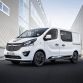 Sporty look: Black decorative strips on the hood, roof and along the side of the new Opel Vivaro Sport give it a dynamic appearance.