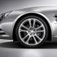 5-twin-spoke wheel, vanadium silver metallic, 48.3 cm (19-inch), wheel: 8.5 J x 19 ET 35.5, tyre: 255/35 R19. Option for rear axle: wheel: 9.5 J x 19 ET R19, tyre: 285/30 R19.