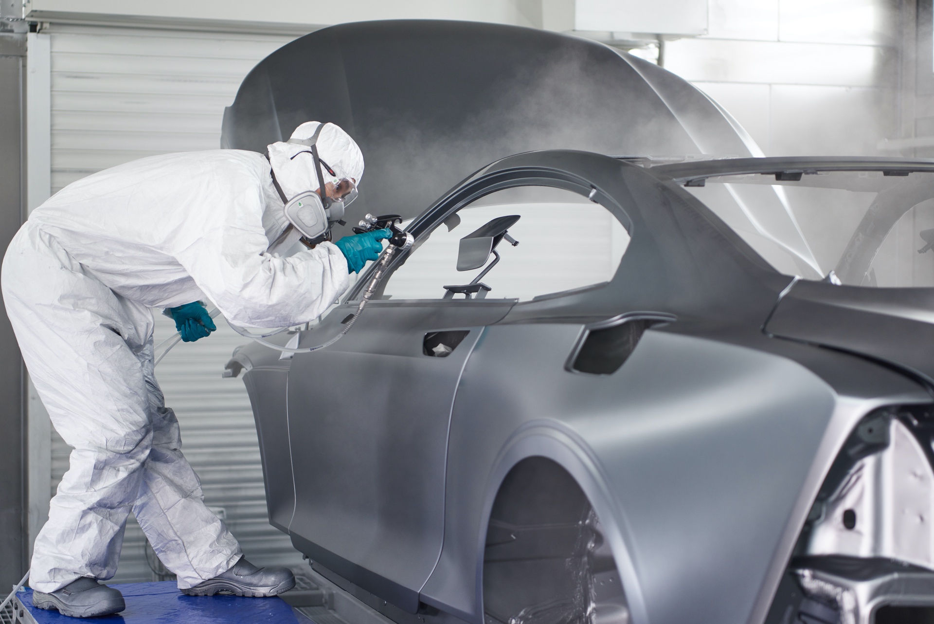 Polestar_Chengdu_Production_Centre_Polestar_1_004_CFRP_Body_Painting