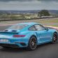 Porsche 911 Turbo and Turbo S 2017 (2)