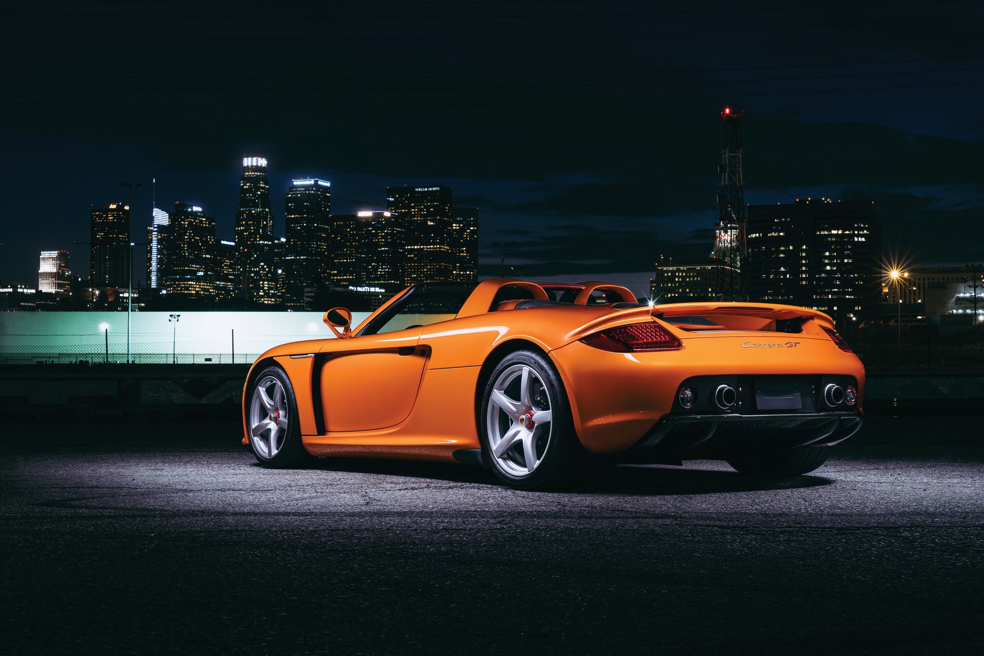 2005-Porsche-Carrera-GT-_22
