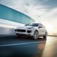 Porsche_Cayenne_range_2015_(3)