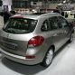 renault-megane-estate-live-in-geneva-2009-3.jpg