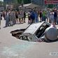 streets-in-russian-city-of-samara-swallowing-cars-photo-gallery-medium_35