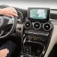 MB Companion AppZielsicher von TÃ¼r-zu-TÃ¼r mit der MB Companion App: Die MB Companion App ermÃ¶glicht es Mercedes-Benz Kunden; nach Zielen auf der Apple Watch oder dem iPhone zu suchen und diese dann als komplette âTÃ¼r-zu-TÃ¼r-Navigationâ mit ihrem Fahrzeug zu verknÃ¼pfen.