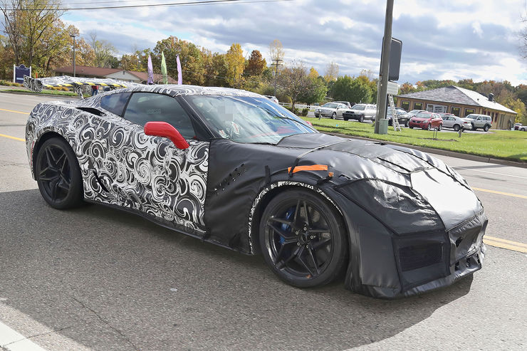 Spy_Photos_Chevrolet_Corvette_ZR1_C7_02