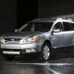subaru-legacy-outback-2010-live-at-new-york-auto-show-2009-1.jpg