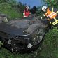 Ferrari fliegt von der A 31 acht Meter tiefer! Zwei Schwerverletzte!