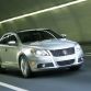 2010-suzuki-kizashi-sedan-18
