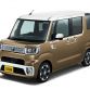 Toyota Pixis Mega 2015 (4)