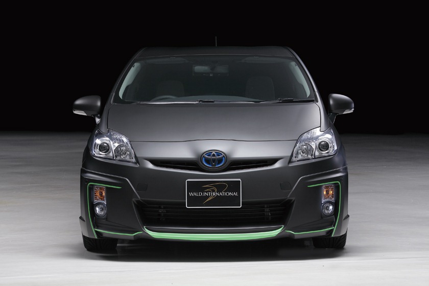H Wald International βελτιώσει τα Toyota Prius και Lexus