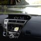 2015_Toyota_Prius_v_facelift_(10)