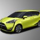 Toyota Sienta 2015 (1)