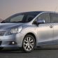 toyota-verso-first-photo.jpg