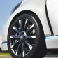 2013_yaris_hybrid-r_det_03