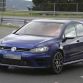 Volkswagen Golf R420 2016 spy photos (10)