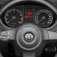 volkswagen-polo-v-sedan-2011-30