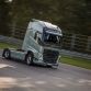 Volvo FH vs Koenigsegg One 1