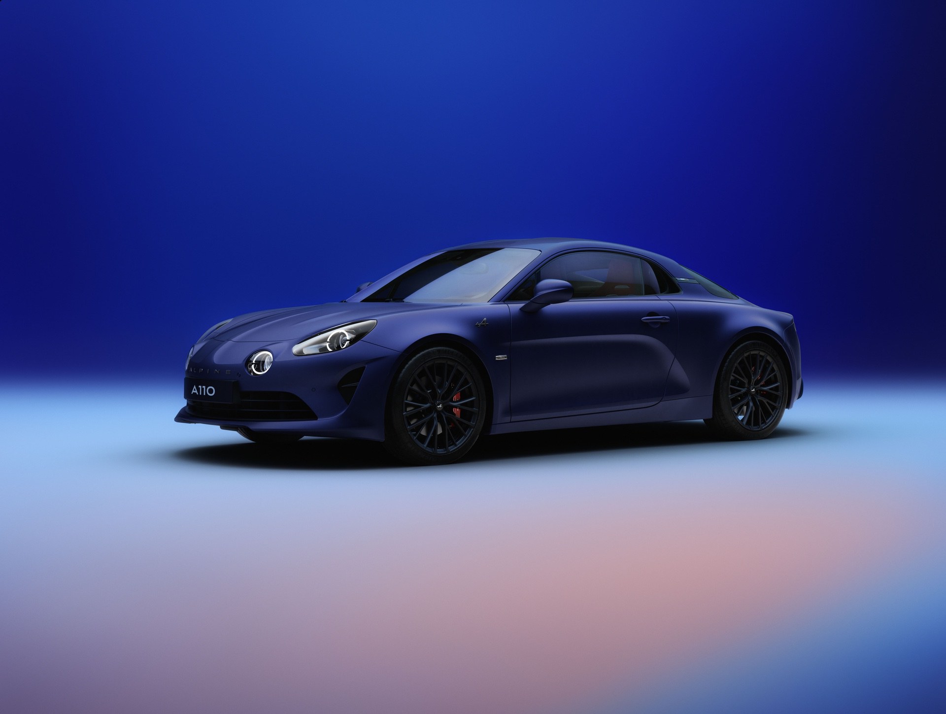 001_MOT_09_34_FRONT_BLUE_v14_ds