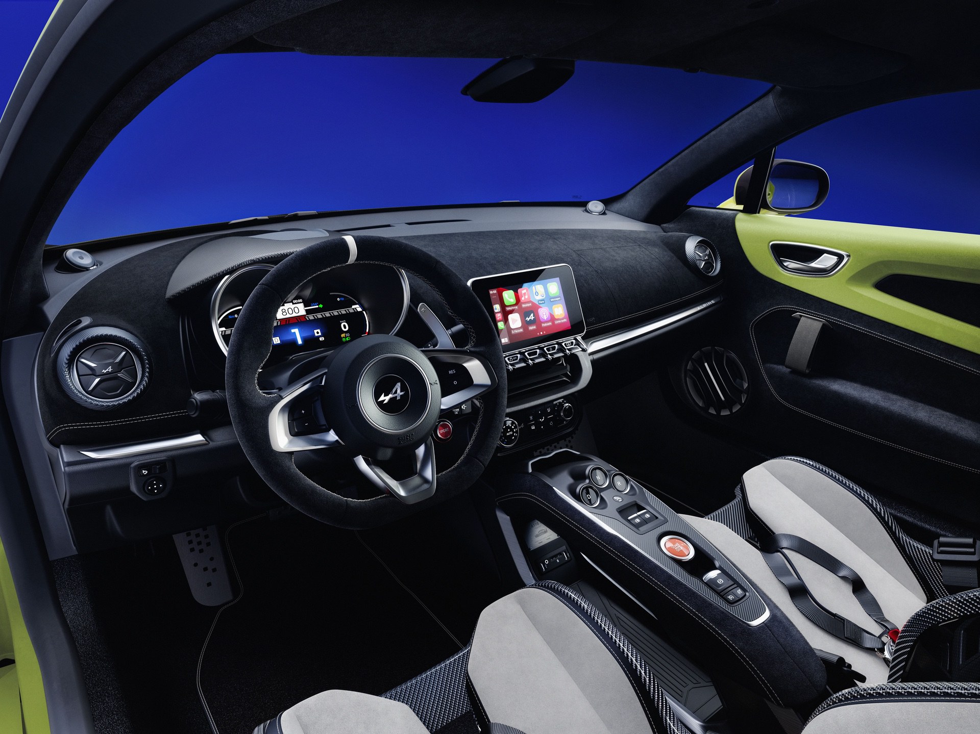 011_MOT_07_INT_DRIVER_GREEN_v09a