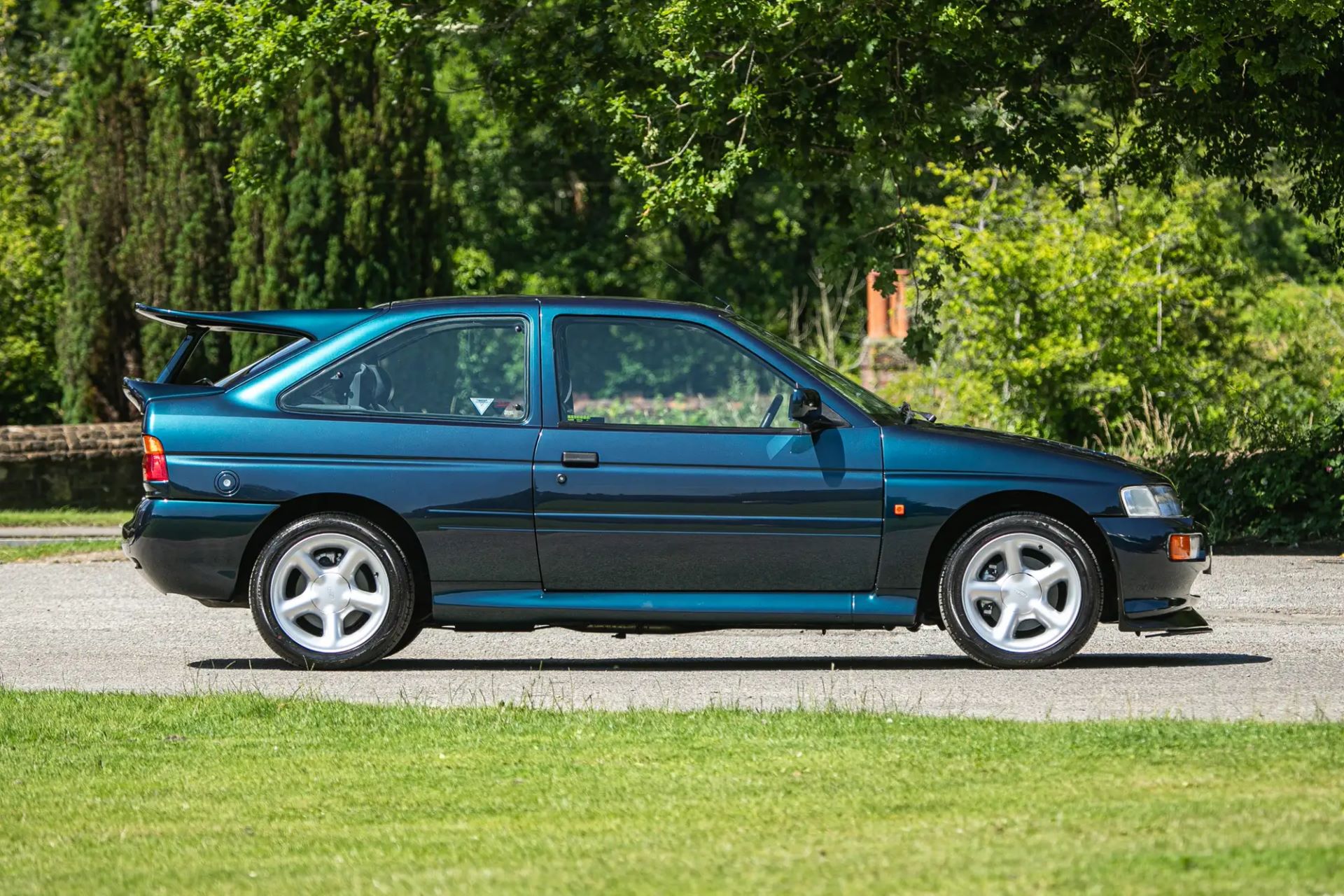 Jeremy-Clarkson-Ford-Escort-RS-Cosworth-5