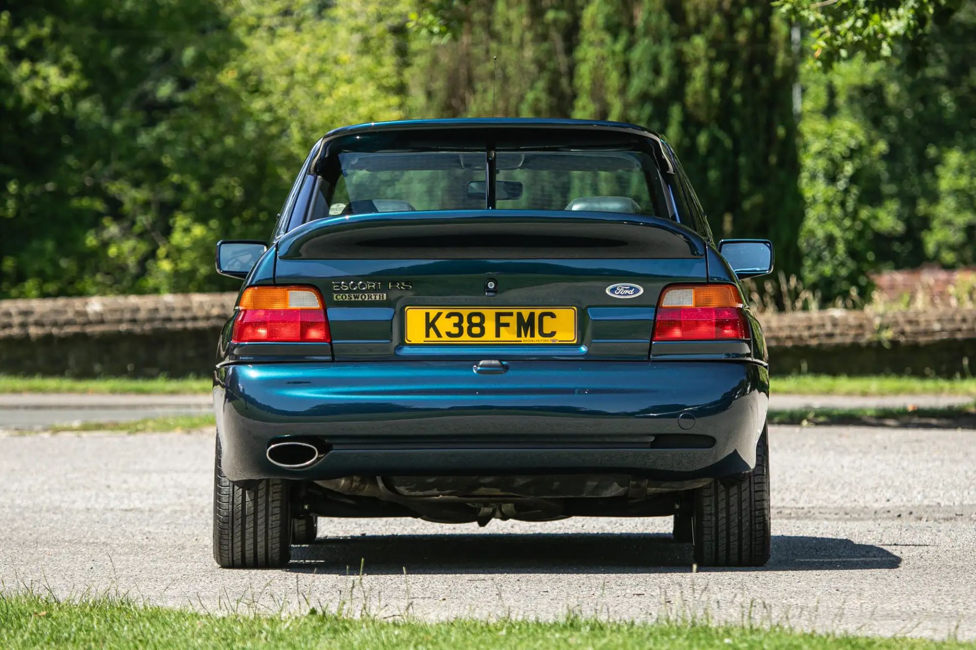 Jeremy-Clarkson-Ford-Escort-RS-Cosworth-7