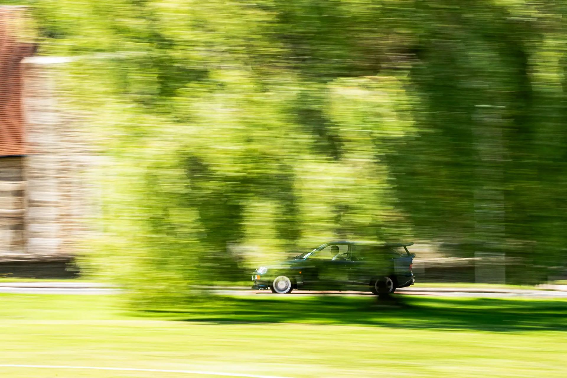 Jeremy-Clarkson-Ford-Escort-RS-Cosworth-9