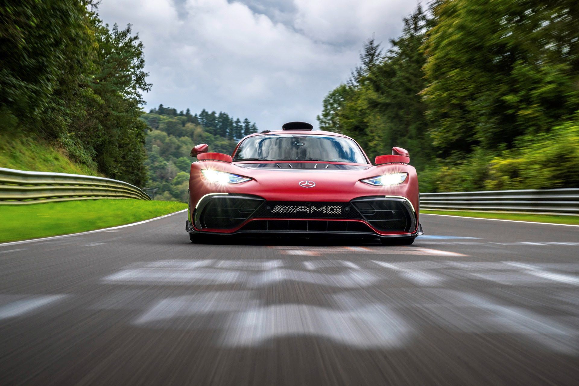 Mercedes-Benz_AMG_ONE_Nordschleife_2024-9