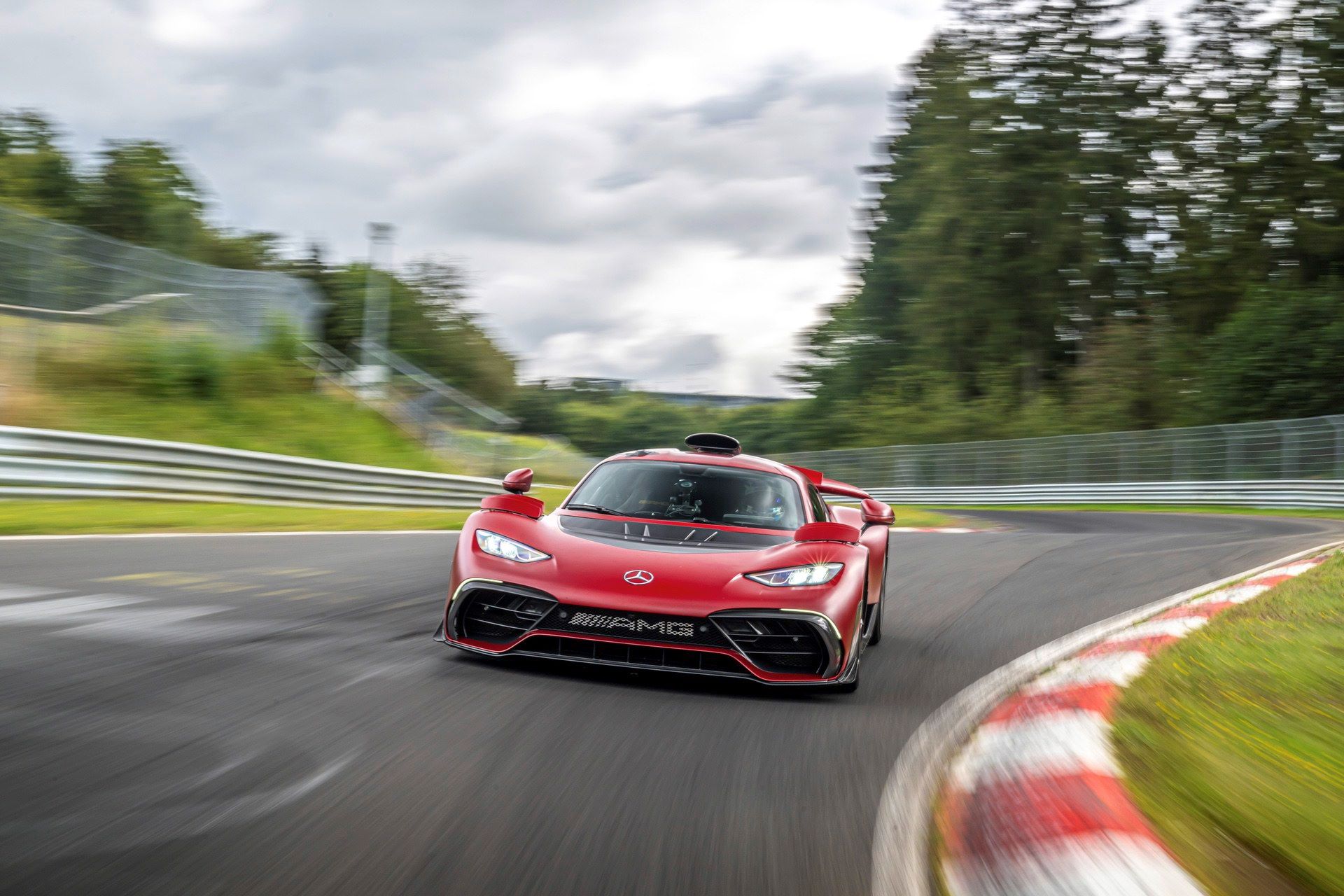 Mercedes-Benz_AMG_ONE_Nordschleife_2024