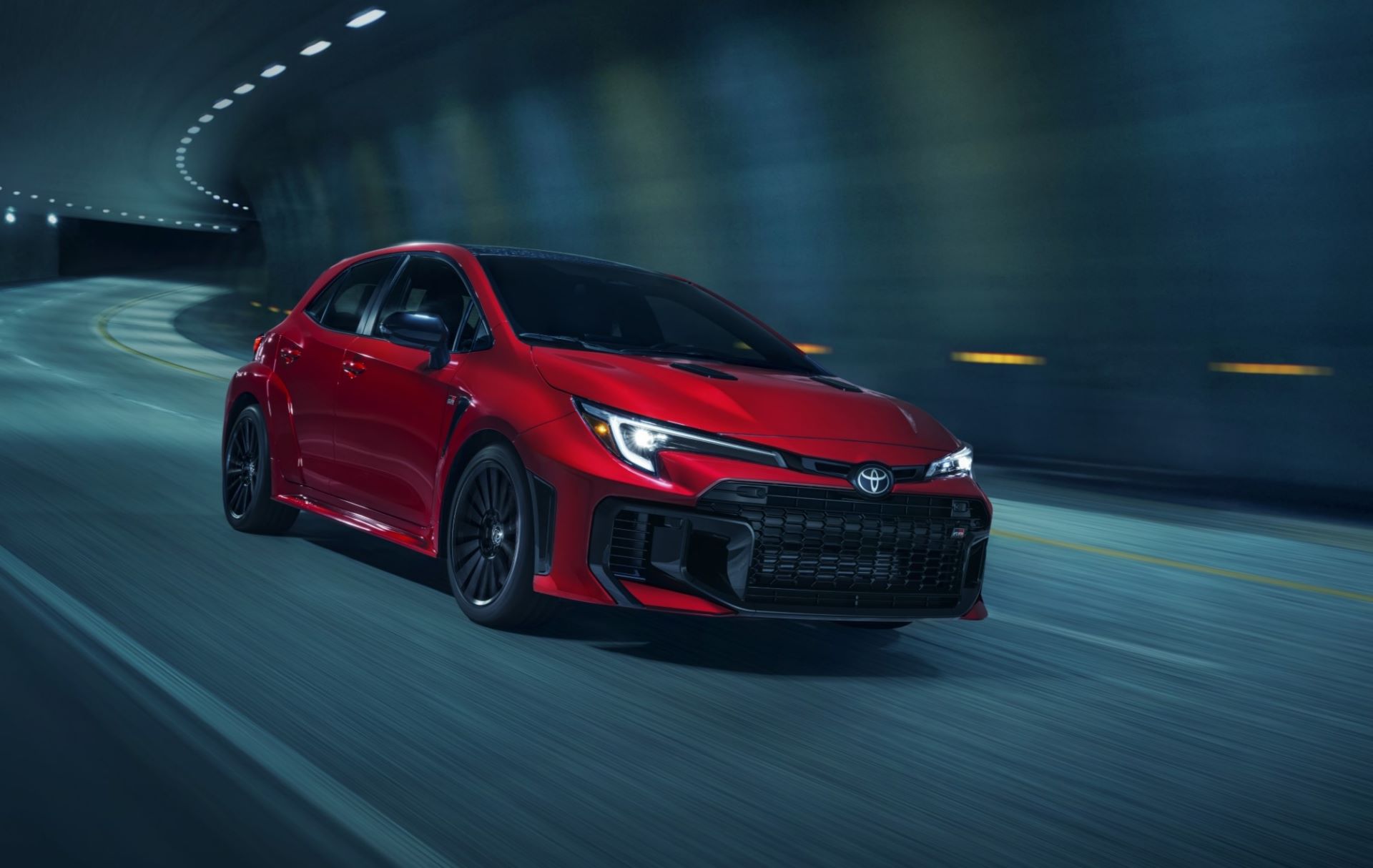 2025_GR_Corolla_Supersonic_Red_0001