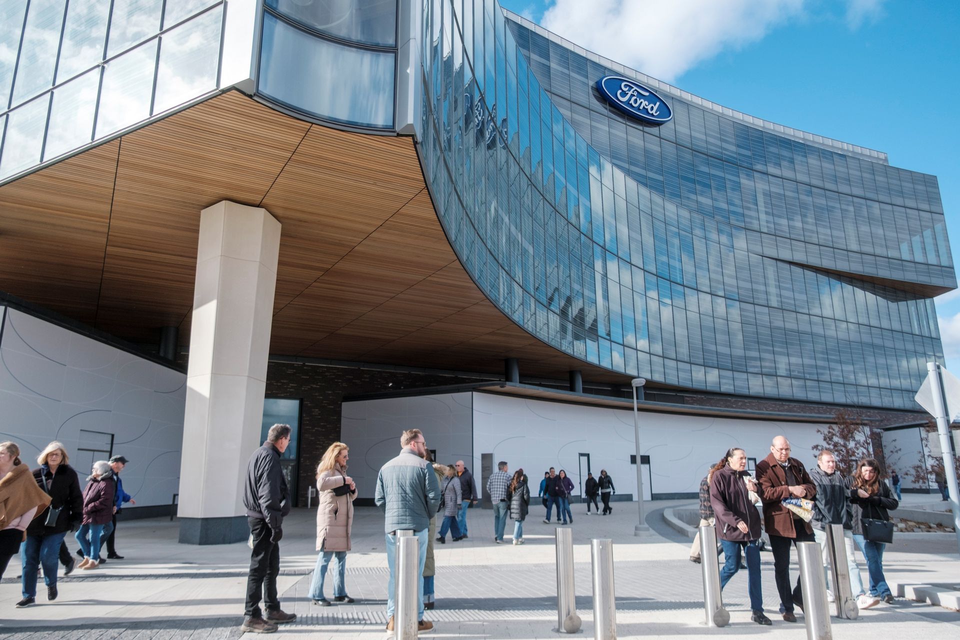 Ford_World_Headquarters_Grand_Opening_12_1161