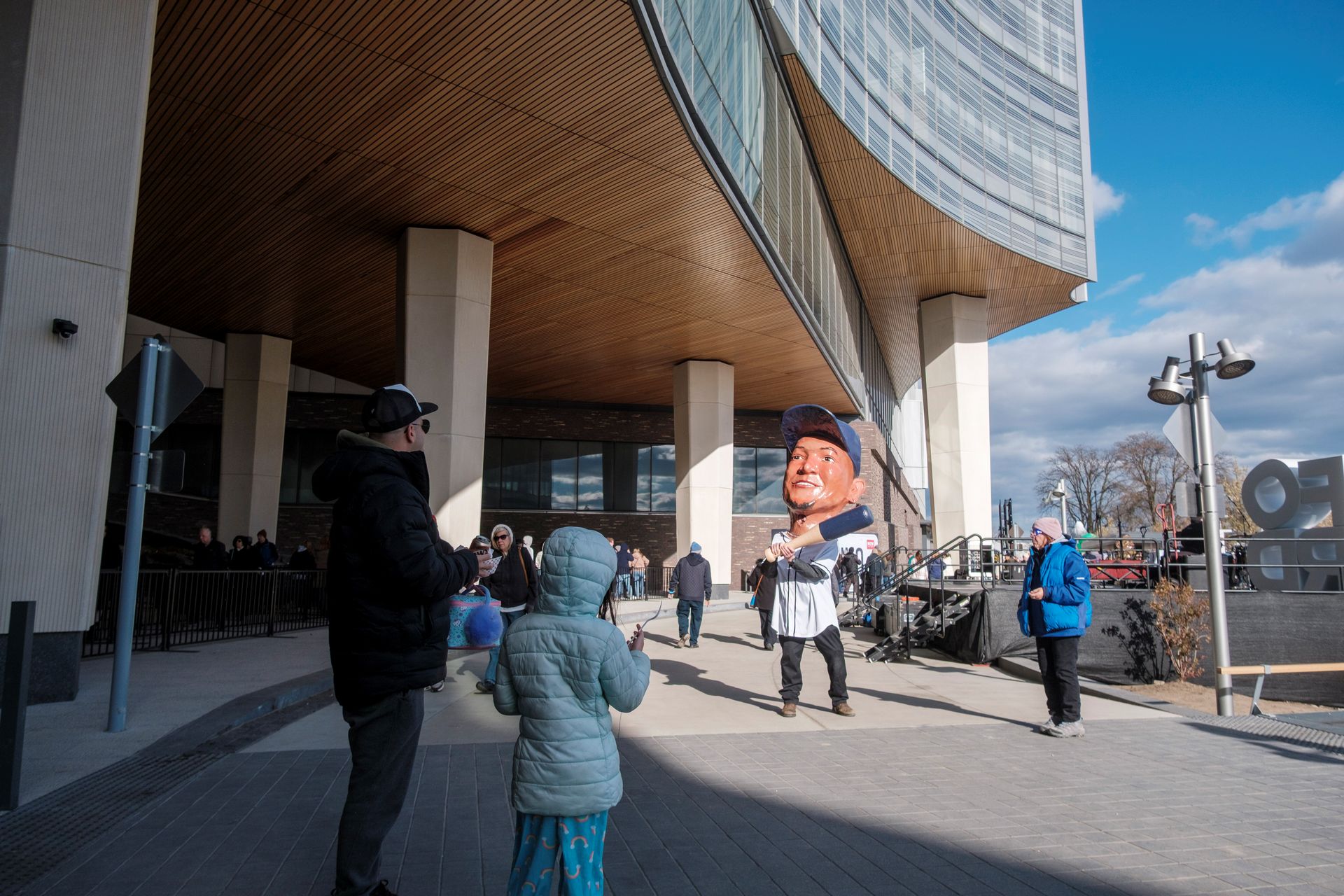 Ford_World_Headquarters_Grand_Opening_32_1267