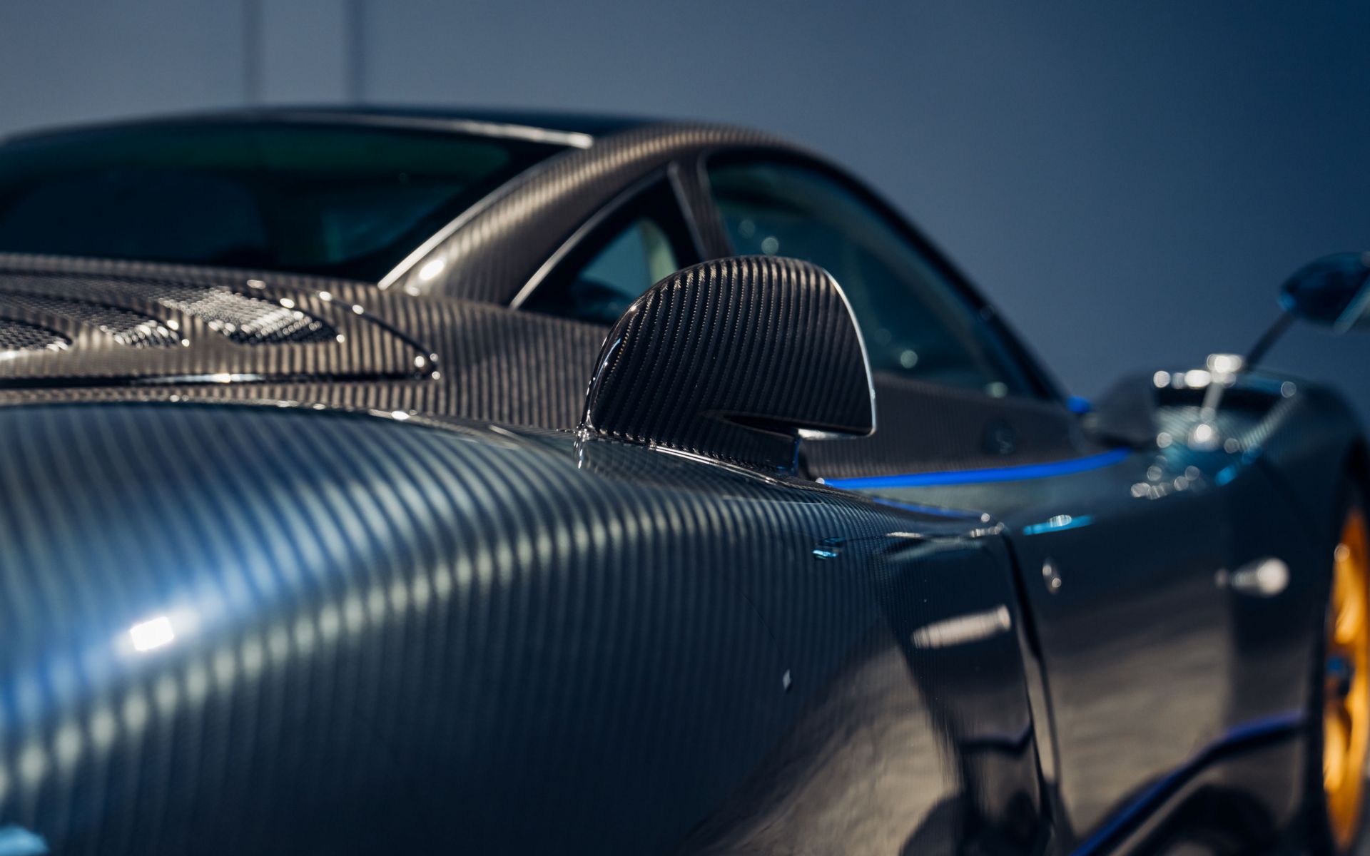 2011-Pagani-Zonda-Tricolore_1310671