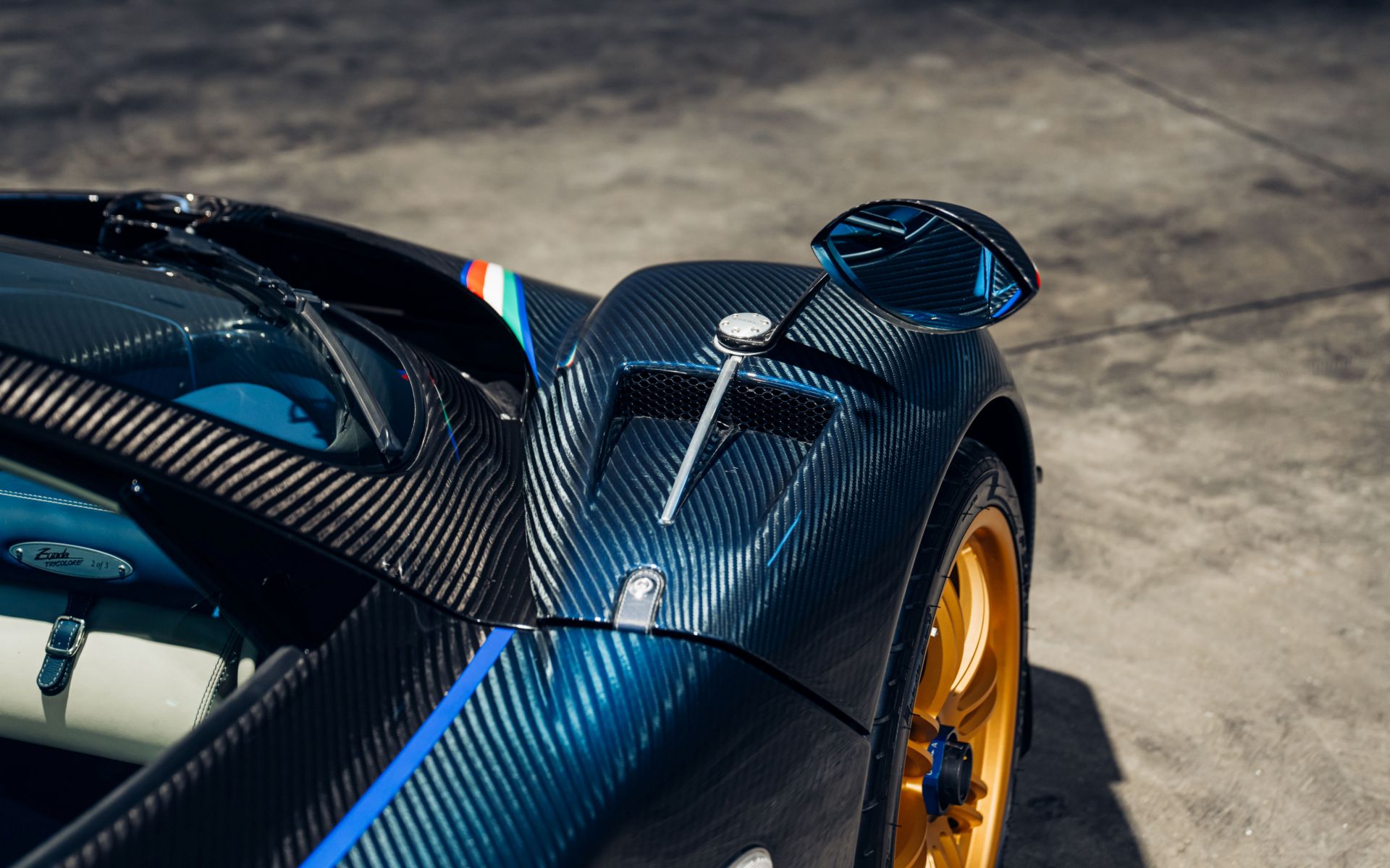 2011-Pagani-Zonda-Tricolore_1310673