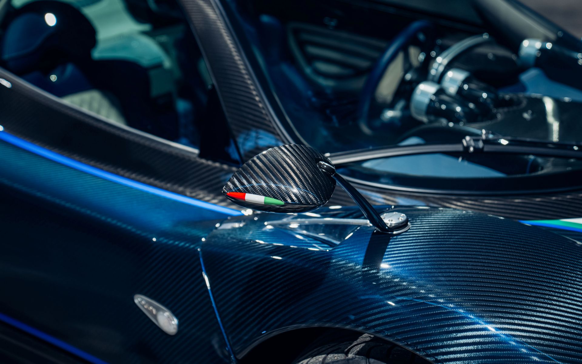 2011-Pagani-Zonda-Tricolore_1310678