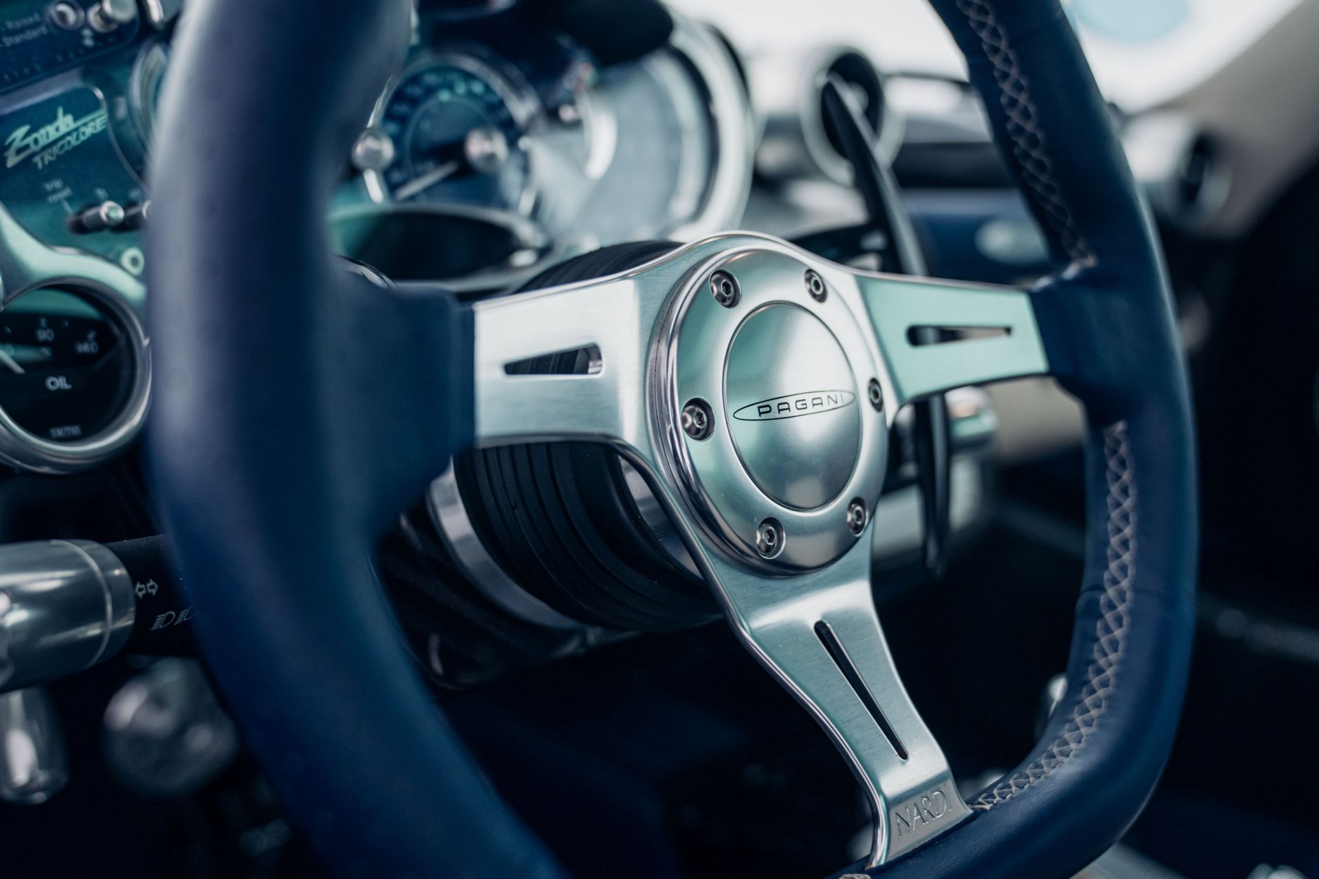 2011-Pagani-Zonda-Tricolore_1310708