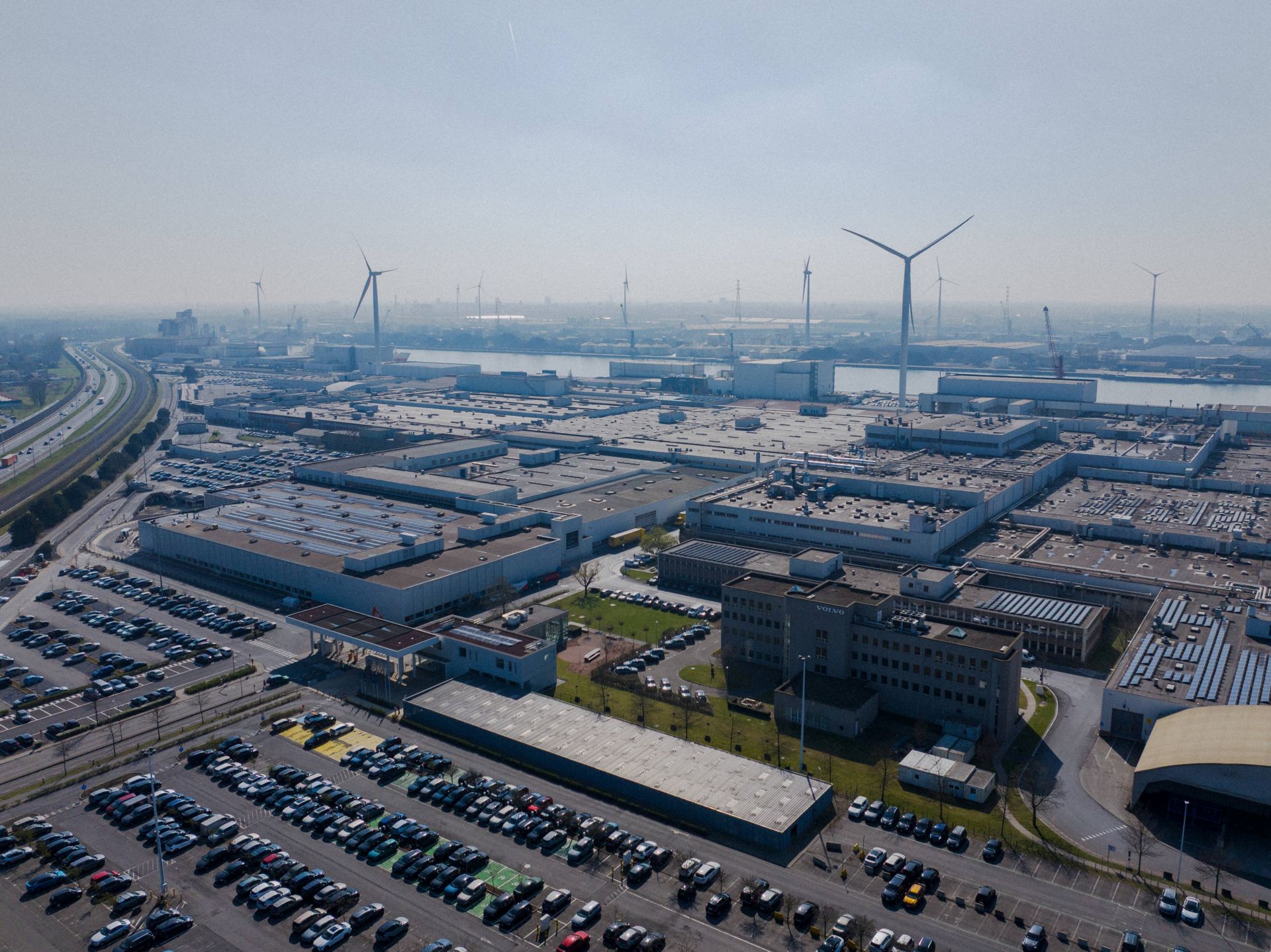 347932_EX30_Start_of_Production_at_Volvo_Car_Gent
