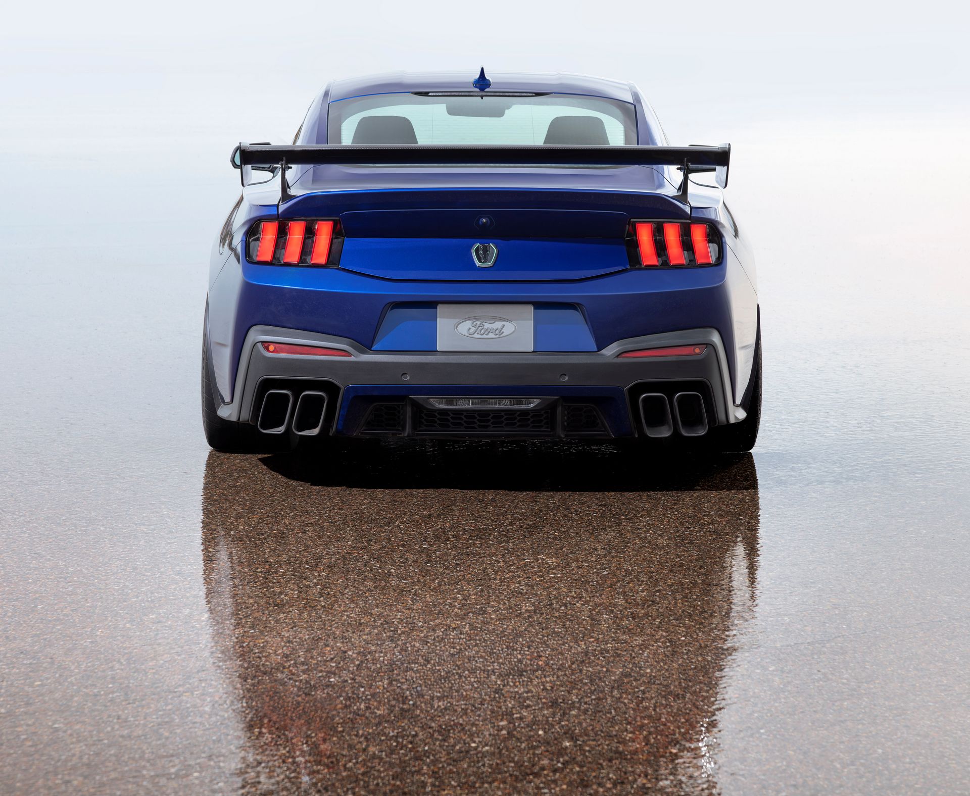 2026_Mustang_Dark_Horse_SC_Track_Pack_12_4788