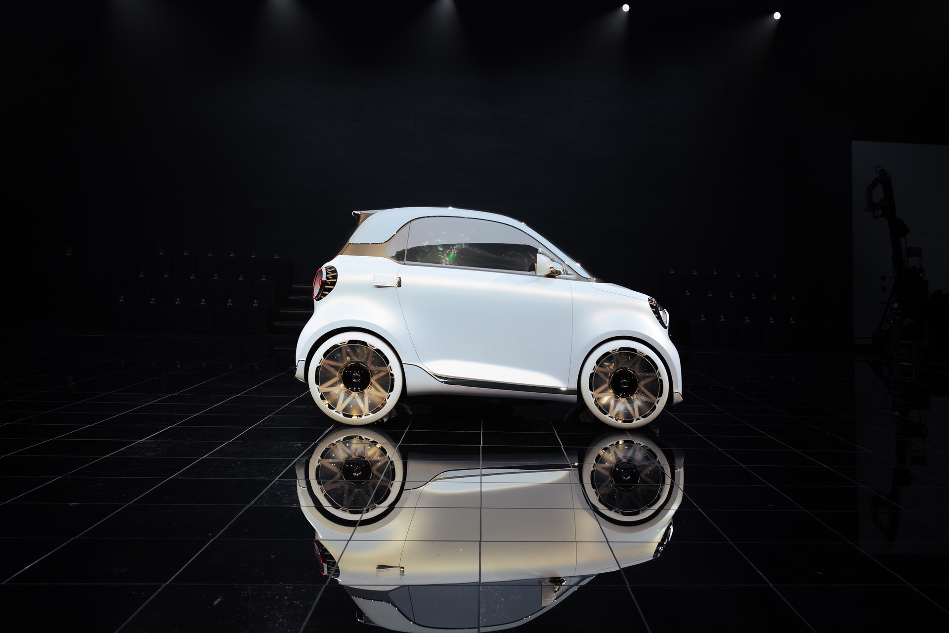 668937-smart_concepthashtag2_brand-event-beijing_product22-b65cc6-original-1776837120