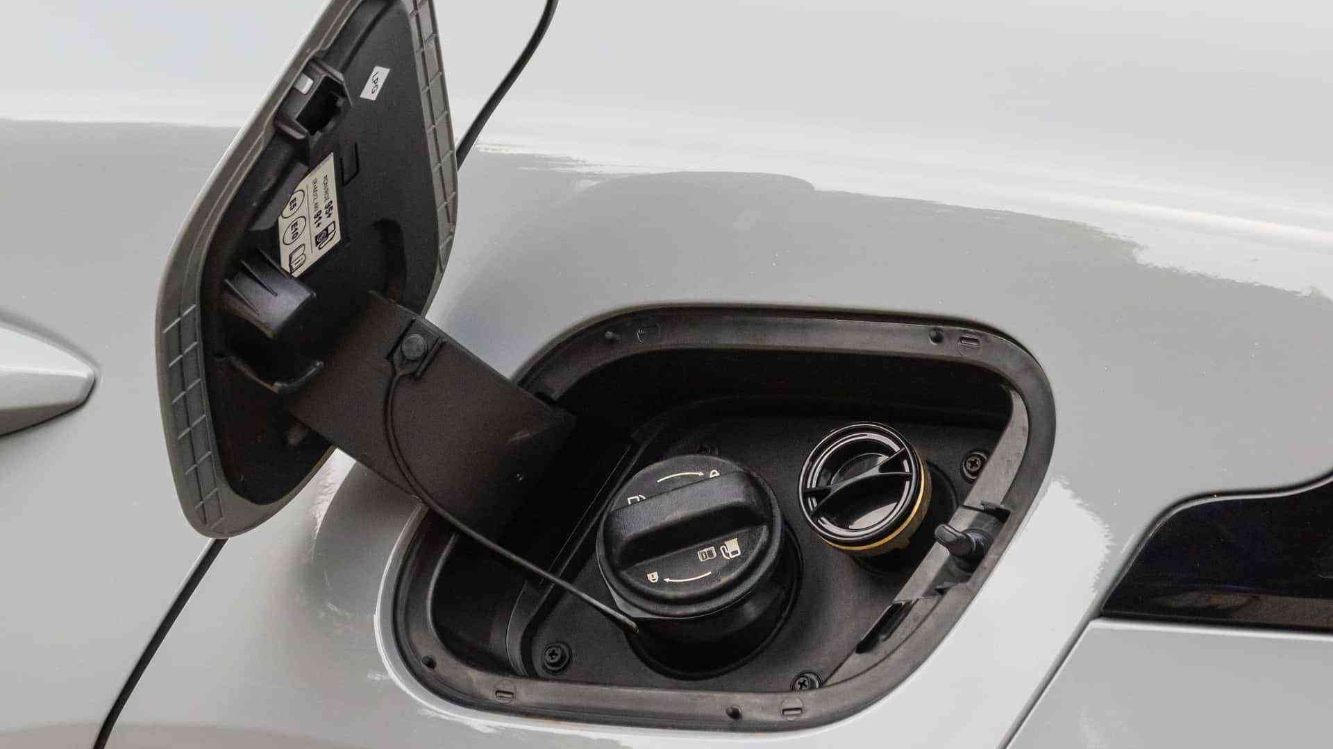 Sportage-Tri-Fuel-21