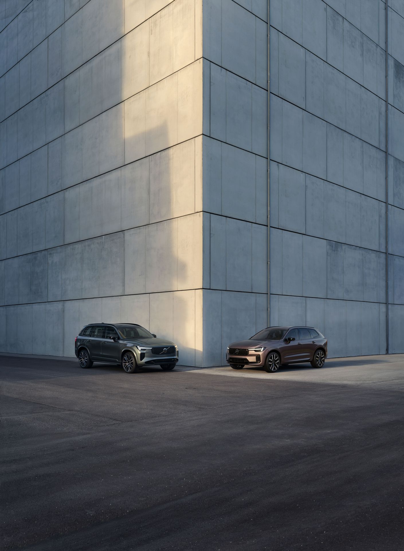 The_new_Volvo_XC60_and_the_Volvo_XC90_Full-STE02