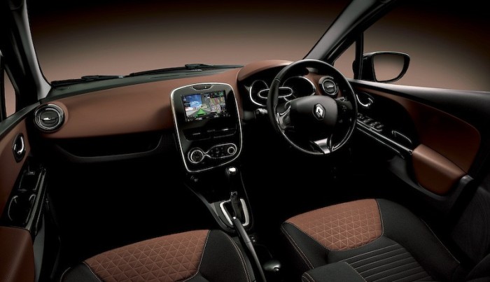 renault-launches-chocolate-themed-clio-model-in-japan-lutecia-ganache_5